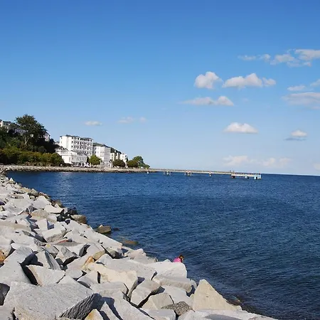 Sonnenschein In Breege Ferienhaus *